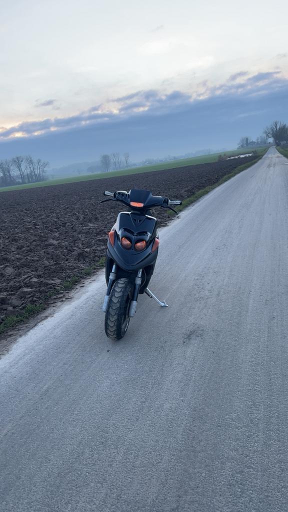 Mbk Booster nouvelle génération 2004, Vélos & Vélomoteurs, Scooters | Yamaha, Enlèvement