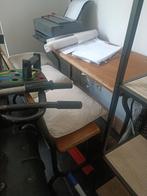 Oude zware lessenaar met bankje aan vast, Huis en Inrichting, Ophalen, Gebruikt