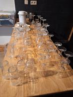 Glazen en tassen uit te zoeken, Collections, Verres & Petits Verres, Enlèvement