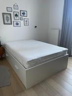 Bedframe en matras 140x200, Huis en Inrichting, Slaapkamer | Bedden, Ophalen, Wit, 140 cm, Zo goed als nieuw
