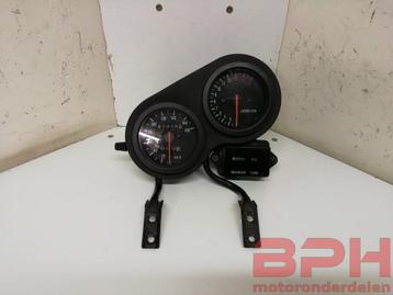 Dashboard Suzuki GSX-R 750 1988 t/m 1989 teller 1 tellers co beschikbaar voor biedingen