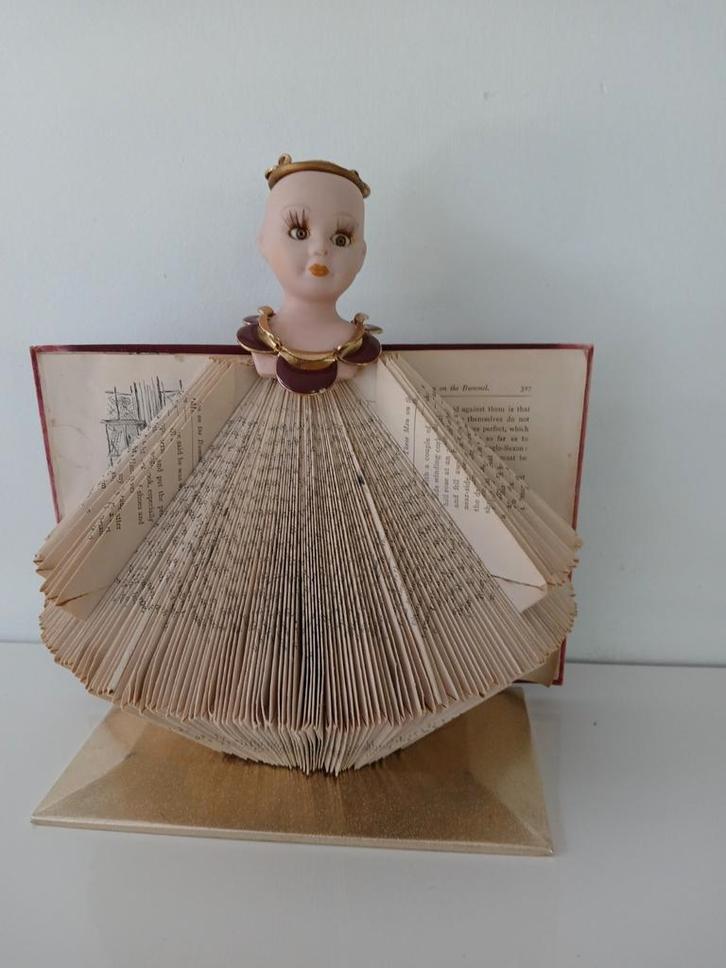 Prachtig werk van FRIDA BADOUX / uniek stuk, Antiek en Kunst, Kunst | Beelden en Houtsnijwerken, Ophalen of Verzenden