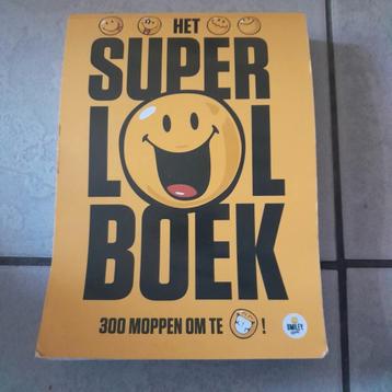 Het Super LOL boek beschikbaar voor biedingen