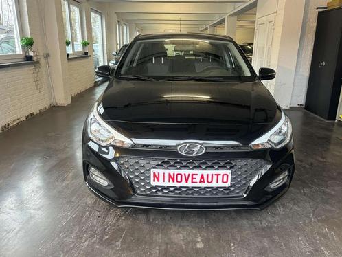 Hyundai i20 1.2i Fun*AIRCO USB AUX 39000KM!, Autos, Hyundai, Entreprise, Achat, i20, ABS, Phares directionnels, Airbags, Air conditionné