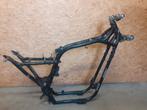 Frame/kader Suzuki Intruder VS700 met kroonplaat, Motoren, Ophalen, Gebruikt