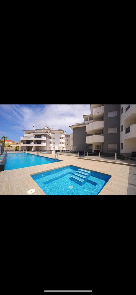 Appartement Villamartin golf Espagne 🇪🇸 torrevieja, Vacances, Maisons de vacances | Espagne, Appartement