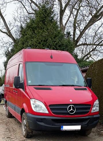 Mercedes Sprinter - off grid camper, Mercedes-Benz, Diesel, Particulier, Jusqu'à 2