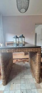 Flamant Prachtige rotan tafel met natuurstenen blad, Ophalen, Zo goed als nieuw