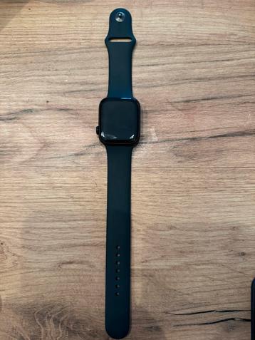 Apple Watch SE 44mm te koop beschikbaar voor biedingen