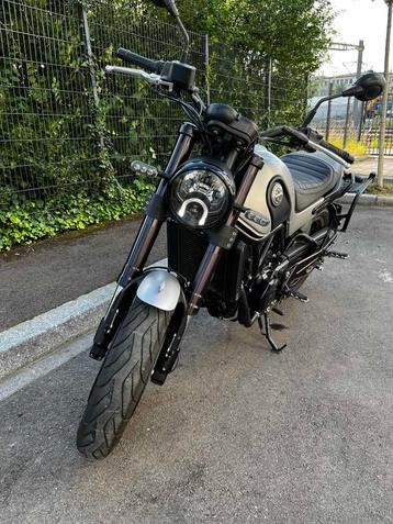 Benelli Leoncino 500, Motoren, 2 cilinders, Particulier, Naked bike, 12 t/m 35 kW