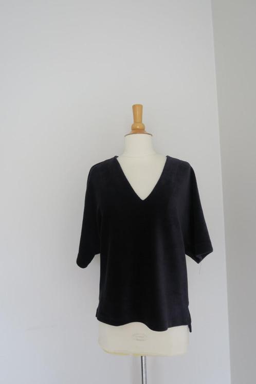 Blauwe T-shirt Love Sundaily S/M, Kleding | Dames, T-shirts, Zo goed als nieuw, Maat 38/40 (M), Blauw, Korte mouw, Ophalen of Verzenden