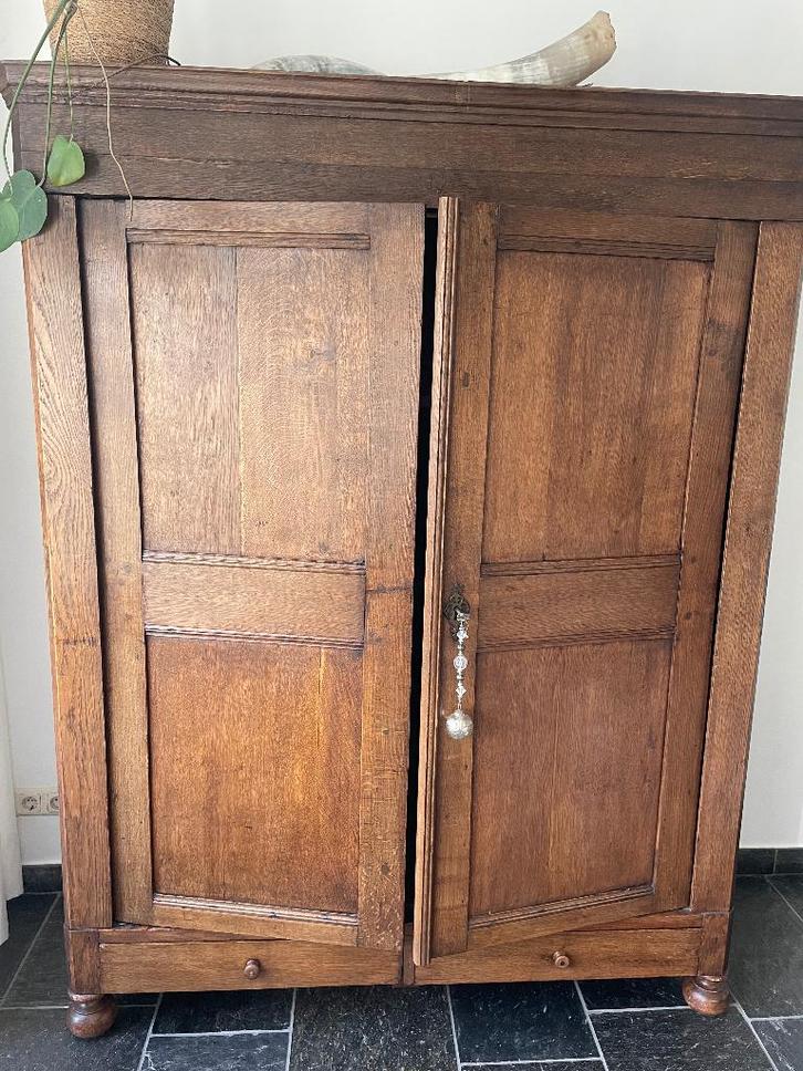 Armoire ancienne, Antiquités & Art, Antiquités | Meubles | Armoires, Enlèvement