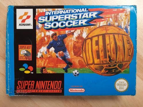 International superstar soccer deluxe, Games en Spelcomputers, Games | Nintendo Super NES, Gebruikt, Sport, Ophalen of Verzenden