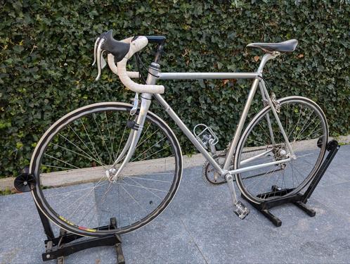 Vélo de course vintage classique Vitus 992 taille 53, Vélos & Vélomoteurs, Vélos | Vélos de course, Utilisé, Aluminium, Enlèvement ou Envoi