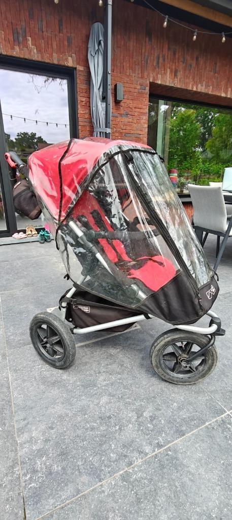 Mountain Buggy Urban Jungle, Kinderen en Baby's, Buggy's, Gebruikt, Overige merken, Regenhoes, Verstelbare rugleuning, Voetenzak