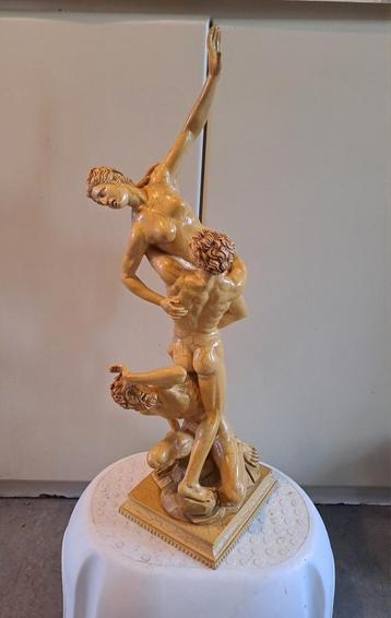 Zeer groot prachtig beeld.70 cm hoog.7a 8 kilo zwaar.ouder beschikbaar voor biedingen