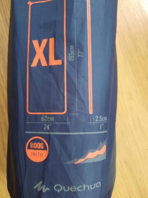 Quechua Self inflated mattress / zelfopblaasbare matras, Caravans en Kamperen, Luchtbedden, Zo goed als nieuw, 1-persoons, Ophalen