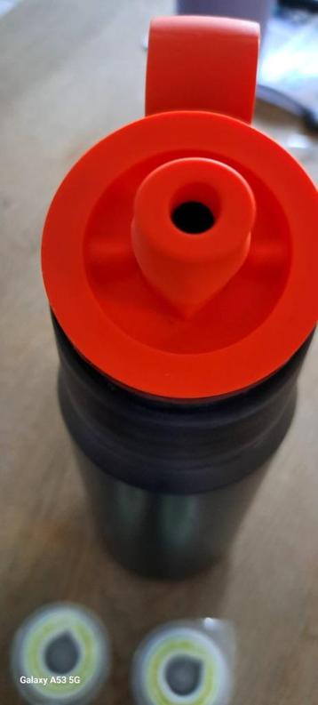 Fles opluchten  beschikbaar voor biedingen