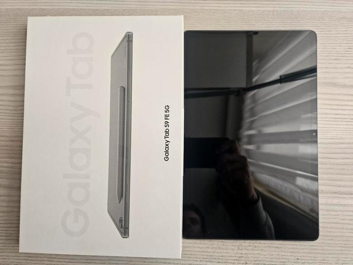Samsung Galaxy Tab S9 FE 5G – Met S Pen + accessoires, Computers en Software, Android Tablets, Zo goed als nieuw, Ophalen of Verzenden