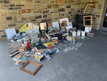 Lot de brocante (350 pièces) beschikbaar voor biedingen