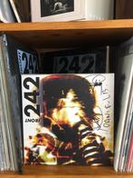 FRONT 242 box moments 1 signé, Cd's en Dvd's, Vinyl | Rock, Overige formaten, Zo goed als nieuw, Progressive, Ophalen