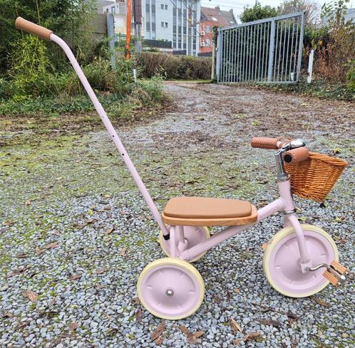 Banwood 3 wieler met duwstang in zeer goede staat (met helm), Fietsen en Brommers, Fietsen | Driewielers, Zo goed als nieuw, Duwstang