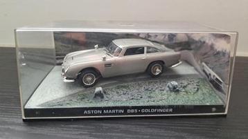 James Bond Aston Martin DB5 1/43 beschikbaar voor biedingen