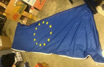 Vlag europa. 3 meter lang op 1 meter breed beschikbaar voor biedingen