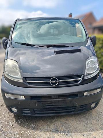 Opel Vivaro 1900 diesel van 2006 5 zitplaatsen  beschikbaar voor biedingen