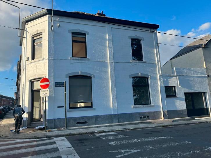 Commerciële en residentiële woning te koop Houdeng Aimeries, Immo, Huizen en Appartementen te koop