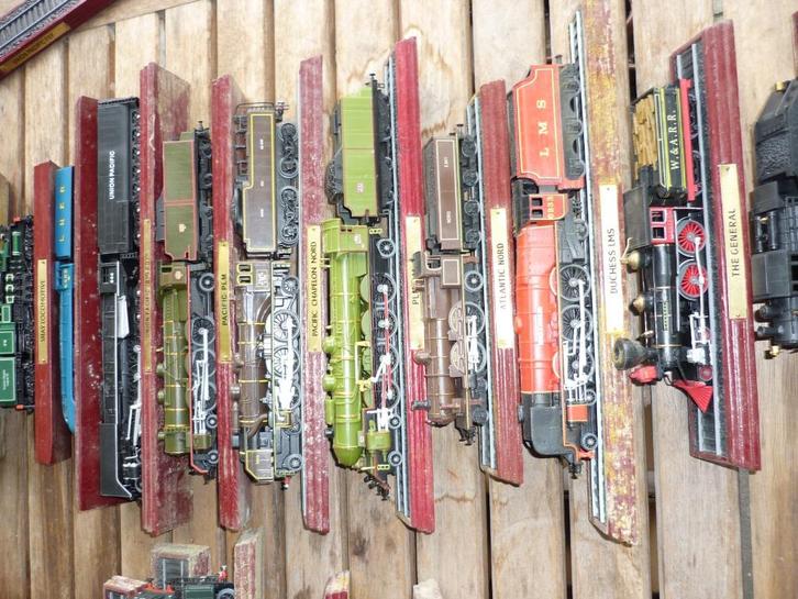 Modeltreinen, Hobby en Vrije tijd, Modeltreinen | H0, Zo goed als nieuw, Locomotief, Overige merken, Ophalen