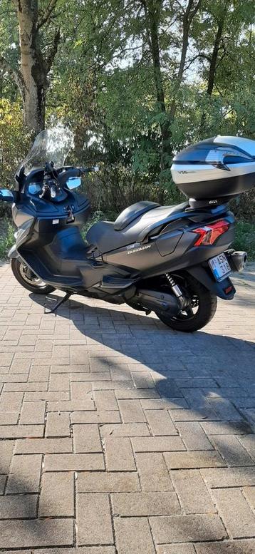 Suzuki Burgman Executive 650. beschikbaar voor biedingen
