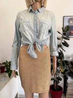 Chemise en jean bleu clair (taille S / M) neuve, Neuf, Taille 38/40 (M), Enlèvement ou Envoi, Bleu