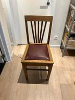 Dark red chair, Huis en Inrichting, Ophalen, Zo goed als nieuw