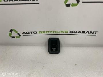 Isofix Afdekking Kapje Audi A7 4G ORIGINEEL 4G8887233 beschikbaar voor biedingen