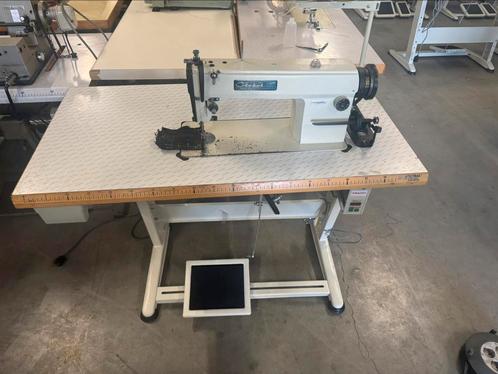 Industriele naaimachine global rechtstikker nieuwe motor, Hobby en Vrije tijd, Naaimachines en Toebehoren, Gebruikt, Naaimachine