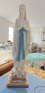 Beeld Maria in polyester op stevige steen gekleefd, Ophalen of Verzenden