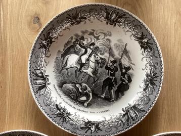 Diepe napoleon borden dia 23,5 cm PRIJS PER BORD: 9€ beschikbaar voor biedingen