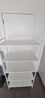 Étagère métallique, Enlèvement