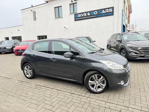Peugeot 208 1.6i Allure - 1 Eigenaar * 1 JAAR GARANTIE * !, Auto's, Peugeot, Bedrijf, Te koop, ABS, Airconditioning, Bluetooth