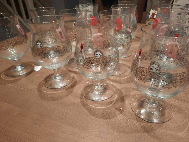 Lot van 14 Duvel glazen Winking Lizard 2020, Collections, Marques de bière, Neuf, Verre ou Verres, Duvel, Enlèvement ou Envoi