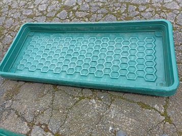 Voetbad voor dieren beschikbaar voor biedingen