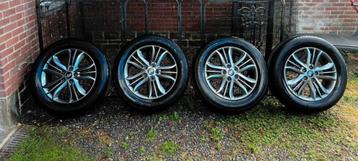 17 INCH ORIGINELE VELGEN HYUNDAI IX35 / TUCSON 225 60 17 beschikbaar voor biedingen