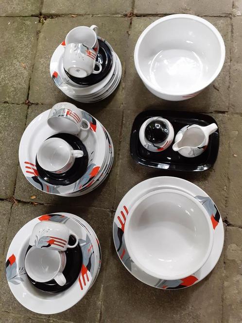 Vintage Made in Poland voor 6 personen, Huis en Inrichting, Keuken | Servies, Bord(en), Ophalen
