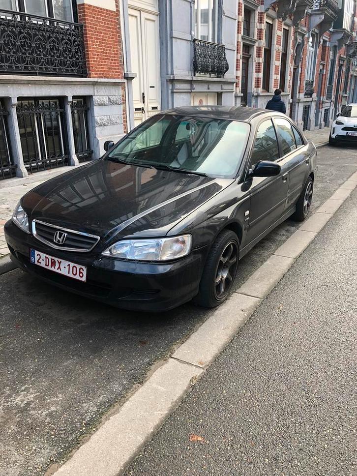 HONDA ACCORD 1.8 VTEC, Auto's, Honda, Particulier, Accord, Benzine, Berline, Handgeschakeld, Zwart, Ophalen