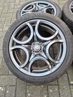 Originele Alfa Romeo 17 inch velgen met zeer goede banden, Auto-onderdelen, 215 mm, Banden en Velgen, Nieuw, 17 inch