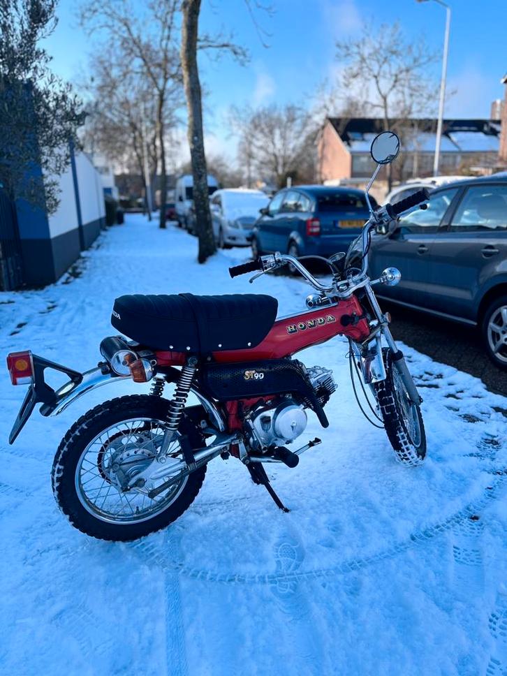 Honda dax, Fietsen en Brommers, Brommers | Oldtimers, Klasse B (45 km/u), Ophalen of Verzenden