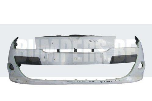 Bumper Renault Megane 3 III 08-12 Voorbumper  MZ675, Auto-onderdelen, Carrosserie, Bumper, Voor, Gebruikt, 6 maanden garantie