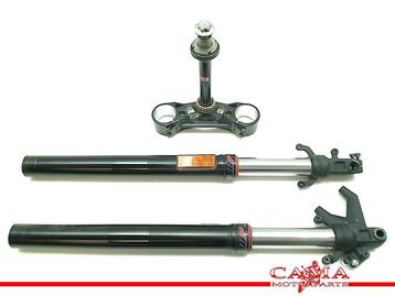 FOURCHE AVANT COMPLET WP KTM 125 Duke 2019- (01-2019/-), Utilisé