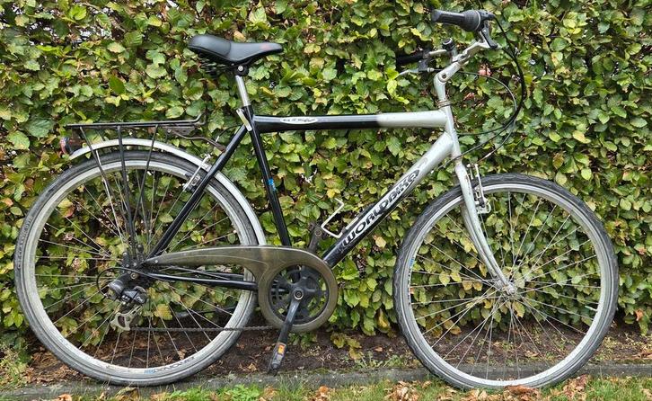 Fiets, ideaal te gebruiken als studentenfiets - NIEUW ZADEL., Fietsen en Brommers, Fietsen | Heren | Sportfietsen en Toerfietsen